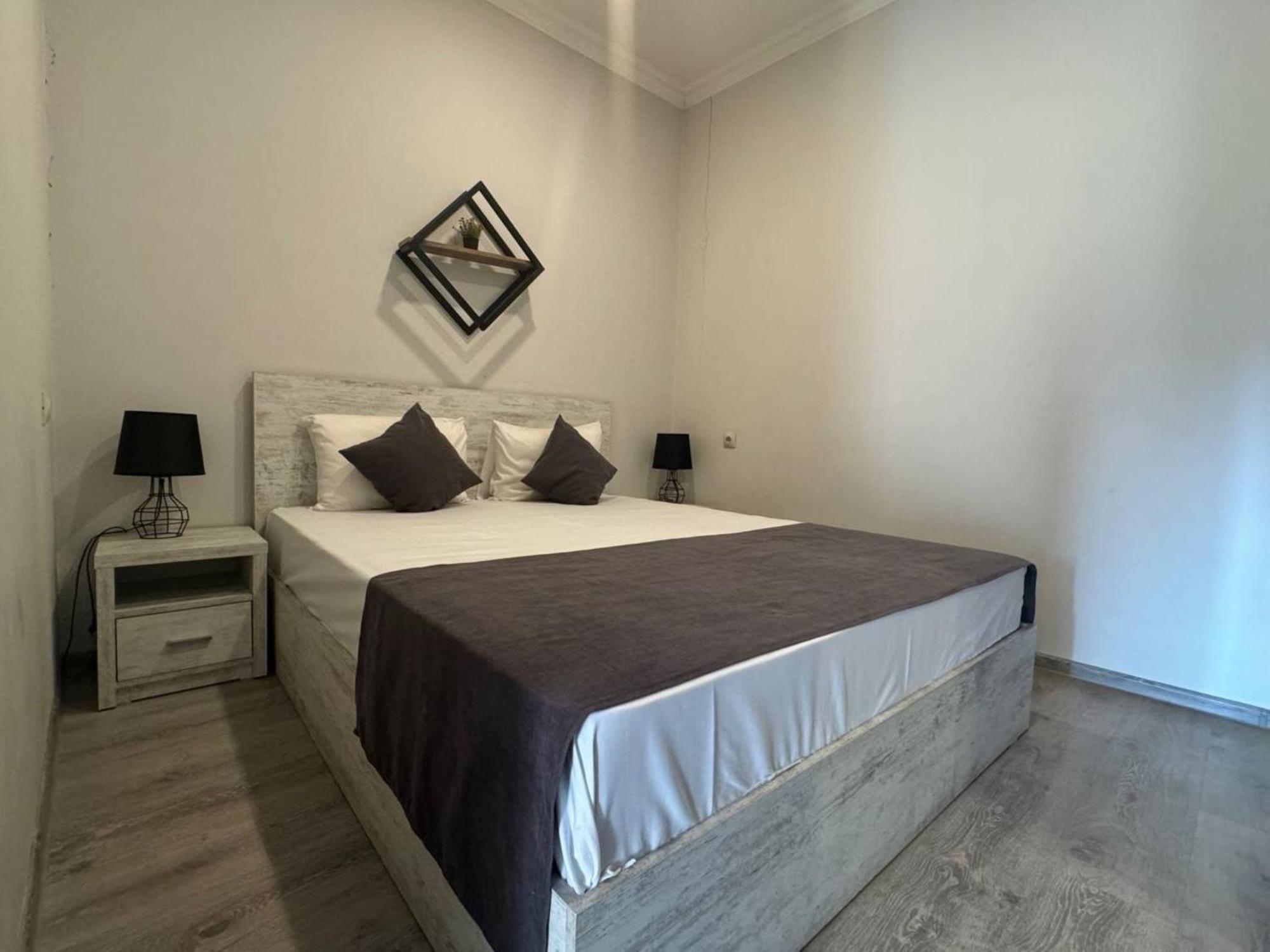 Hotel Menua Ереван Екстериор снимка